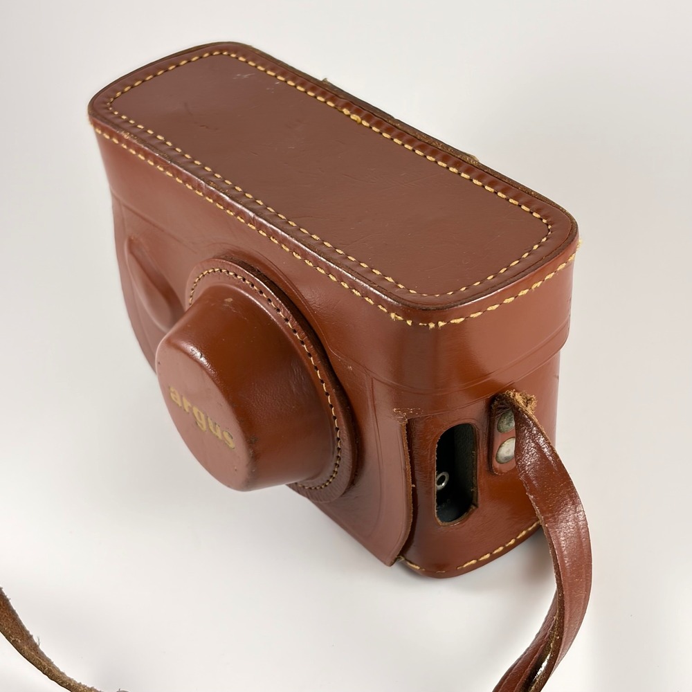 Vintage Argus C3 Color-Matic 35m Rangefinger Camera Original Leather Case - Picture 10 of 13